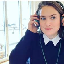 Claire Karwowski (@clairekarwow)