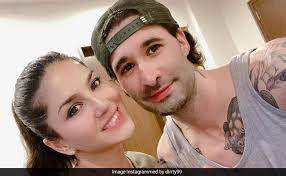 Up close & personal with sunny leone & daniel weber!! Sunny Leone S Husband Daniel Weber Made This Promise On Wedding Anniversary