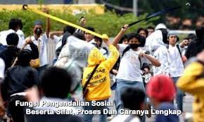 Dinamika sosial selalu identik dengan perubahan, konflik, dan pertentangan. Fungsi Pengendalian Sosial Sifat Proses Dan Caranya