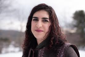 Review: Kristin Ess Signature Hair Gloss in Wild Berry