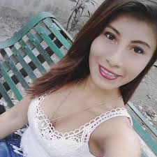 dania tumbaco muñoz (@dali_punk)