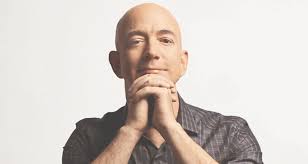 Bezos is the founder and executive chairman of amazon. Dzheff Bezos My Eto Resheniya Kotorye My Prinimaem Ideonomika Umnye O Glavnom
