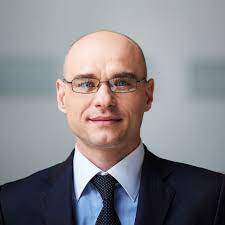 The most likely explanation is that alopecia universalis is caused by a mutation on the hr chromosome. Alopecia Universalis Hair Loss