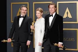 2021 oscars predictions for the upcoming academy awards ceremony, along with predictions for the golden globes and sag awards. 2020 Oscars Broadcast Hits A New Ratings Low The New York Times