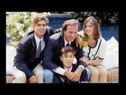 Julio Iglesias 33 Anos Sono Io Si Me Dejas No Vale Julio Iglesias Enrique Iglesias Iglesias