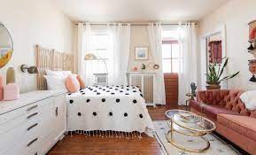 The Nordroom Pink Studio Apartment In Washington Photos By Studio Apartment Decorating Studio Apartment Relaxing Living Room