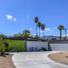 The oh house was designed by japanese firm atelier tekuto and was built on an irregularly shaped lot 1.5 m lower than street level. 450 000 Homes In California The New York Times