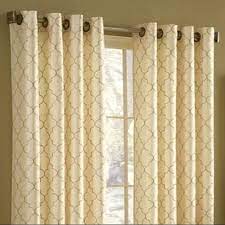 Here are some window treatment options to help you make your bedroom an oasis. Basic Types Of Bedroom Windows Treatments