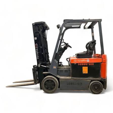 Toyota 7FBCU32 Forklift