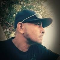 Carlos Pillado's Instagram, Twitter & Facebook