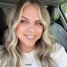 Congratulations to Terri Miller, RN for receiving the DAISY Award, a  recognition honoring the heroic work nurses do for patients and families.  In the words of one of Terri's patient's family members, “