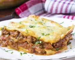 Recette De Lasagnes A La Bolognaise Au Thermomix C Recette Recette Lasagnes Lasagne Bolognaise