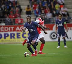 La llave es mbappé la llegada del delantero francés a la entidad de florentino pérez le daría un equilibrio de cromos al escenario del fútbol de élite. Apc1u8ls4refrm