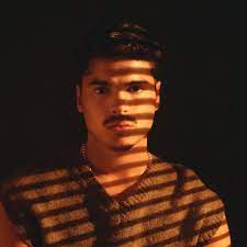 Oscar zia is a swedish singer, songwriter, actor, and model. Oscar Zia Facebook