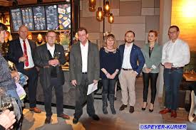 Stay active, educated and up to speed with nafa as your guide. Nafa Feinkost Eroffnet Salatoase In Neuhofen Speyer Kurier Kurpfalzer Allgemeine Zeitung