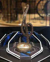 Anugerah juara lagu began in 1986 and the event was watched by an average of five million viewers almost. Anugerah Juara Lagu 32 Ajl 32 Pengacara Trofi Fesyen Muzik Syazwan Rahman