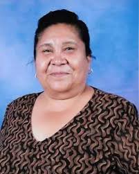 Can someone help me blend pictures of his parents with our daughter?