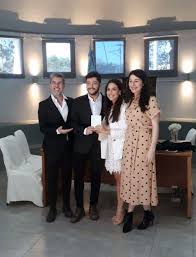 Lourdes sánchez y pablo chato prada formaron una pareja que permanece en el tiempo a pesar de las dudas iniciales, algo que confesaron y tienen en cuenta en un ambiente difícil como es el del espectáculo. Florencia Prada Se Caso Con Gustavo Vanadia Luego De Cuatro Anos De Noviazgo Fue Un Acto De Valentia Y Amor Infobae