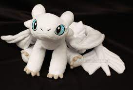 Light Fury Large Plush From Plushiluv Peluches De Animales Imagenes De Bambi Como Entrenar A Tu Dragon