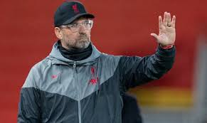 Pâques est la mémoire subversive de la vie qui ne se laisse pas ensevelir par les forces de la mort, rompant le silence des victimes et la tyrannie du présent. Ca Se Tend Entre Liverpool Et Jurgen Klopp Sur Fond De Mercato