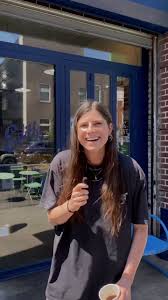 We ❤️ supporting our NYC female founders! Meet Elyssa Heller the owner of  @edithsbk in Williamsburg, Brooklyn! Learn a bit more about Elyssa’s  inspiration behind Edith’s as well as her go-to menu ...