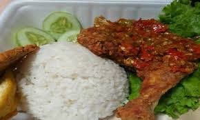 Jun 09, 2021 · oseng bumbu halus hingga harum tanpa minyak dan masukan bumbu cemplung masukan dada ayam yang sudah dimarinasi, setelah matang tambahi air 1gelas mendidih masukan jamur tunggu sampai jamur matang. Paket Ayam Kalasan Ikan Asin E Order