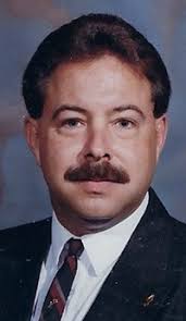 Kenneth Stiffler's Instagram, Twitter & Facebook