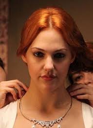 Hurrem Sac Modelleri Diye Adlandirdigimiz Iri Bukleler Uzun Sacli Bayanlar Icin Oldukca Idealdir Bu Dalgali Bukleleri Evimiz De Yapabilecegin Kadin Sac Bukle