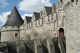 Chateau de rohan birkaç dakika mesafede. Visiter Pontivy Guide De Voyage Et Information De Tourisme Pour Pontivy Morbihan Bretagne