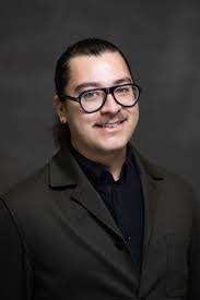 Nathaniel Bloom's Instagram, Twitter & Facebook