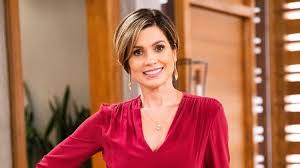 Flávia alessandra raspa lateral do cabelo e aposta em corte pixie: Flavia Alessandra Comemora Sucesso Do Cabelo Curto Libertacao Feminina