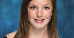 CCHS ACADEMIC SPOTLIGHT: Leah Knott