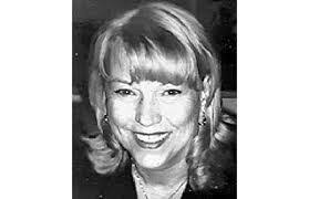 Annette Altman's Instagram, Twitter & Facebook