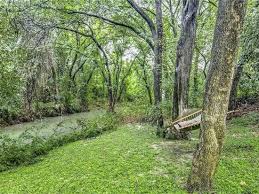 13804 Wooded Creek Dr Farmers Branch Tx 75244 Mls 13954919 Zillow Farmers Branch Zillow Farmer