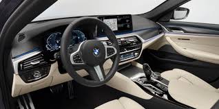 Bmw 5 Series Touring Interior Infotainment Carwow