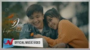 Aku lelah aku jera aku rasa cinta tak berguna ingin pergi tapi tak bisa hatiku masih milikmu. Wxt Gb1x867tbm