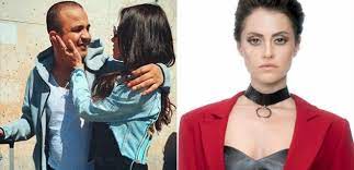 Asil gök sevgilisi derya uluğ ile romantik akşam yemekleri ve doğum günü kutlamaları ile gündeme gelmişti. Derya Ulug Sevgilisi Asil Gok U Askere Ugurladi