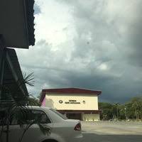 There are approximately more than 100,000 population within the vicinity of pokok sena, kuala nerang, langgar and surrounding villages. Sekolah Menengah Kebangsaan Sains Pokok Sena Smu Di Pokok Sena