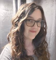 Candi Bush's Instagram, Twitter & Facebook