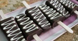 Bahkan tidak perlu waktu lama untuk membuat minuman sederhana seperti es lilin ini. Cara Membuat Es Lilin Cokelat Enak Baturaja Radio Etnikom Network