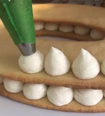 Con questa crema ho farcito la torta a cuore per la festa della mamma!! Mascarpone Archivi Alecakes