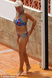 Pin On Denise Welch