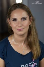 Kasia Bartoszynska MakeUp Artist & Photographer