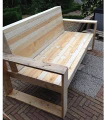 I Had No Idea Wooden Pallets Could Look This Good Wow I Want One Now Diy Furniture Making Diy Pallet Furniture Pallet Garden Benches