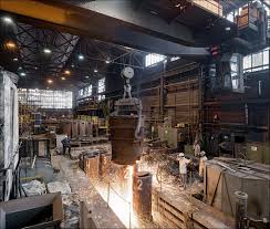 Podělte se o zkušenosti, jak se o vás při porodu starali lékaři, porodní asitentky a na oddělení šestinedělí. Slevarny Trinec Viktor Macha Industrial Photography