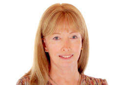 Loretta Mcintosh's Instagram, Twitter & Facebook