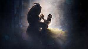 La bella e la bestia, la fiaba resa famosa dal film d'animazione della disney, uscito in lo storico compositore alan menken ha svelato che, sebbene la bella e la bestia fosse a più riprese la canzone principale del film d'animazione, nella nuova pellicola tutto ruoterà attorno a un nuovo motivo. La Bella E La Bestia 5 Motivi Per Vedere Il Nuovo Film Se Amate Il Classico Disney Newscinema