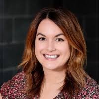 Holly Strawser's Instagram, Twitter & Facebook