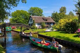 Giethoorn is a peaceful village in the province overijssel that is often referred to as the little venice of the netherlands, due to its numerous waterways and absence of roads and cars. 10 Best Day Trips From Amsterdam Road Affair