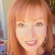 Tracy Logan Less (@TracyLoganLess)